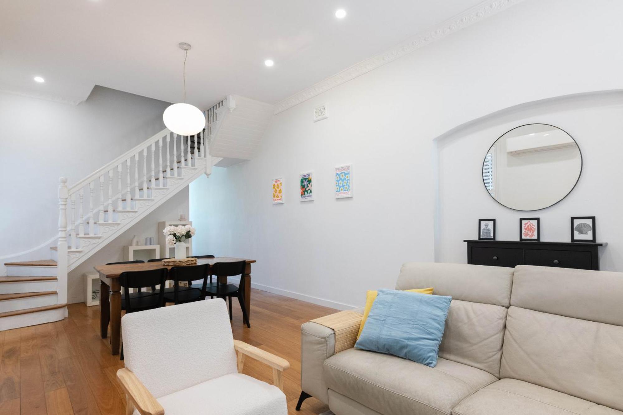 Newtown Terrace House Oasis Sydney