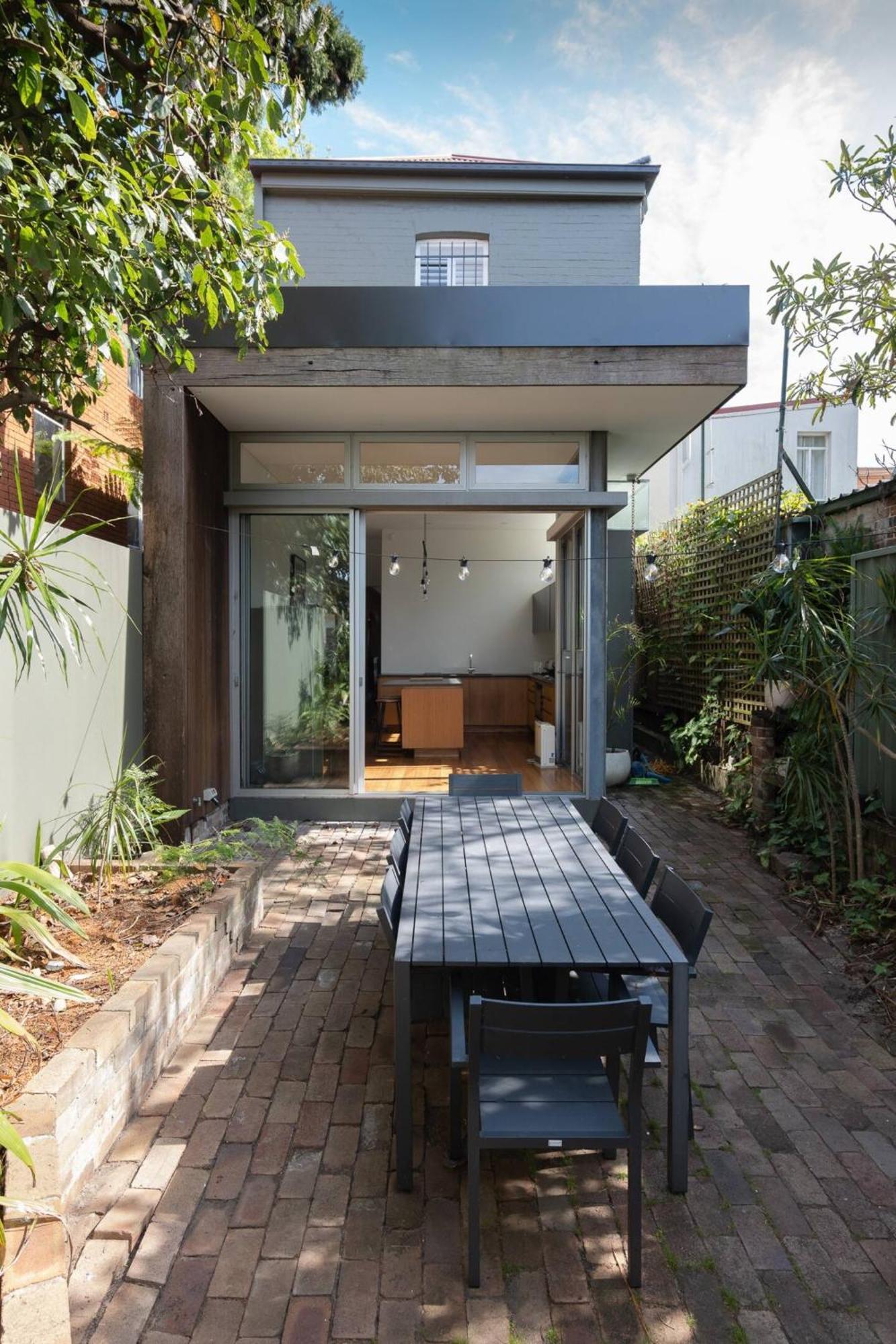 Newtown Terrace House Oasis *