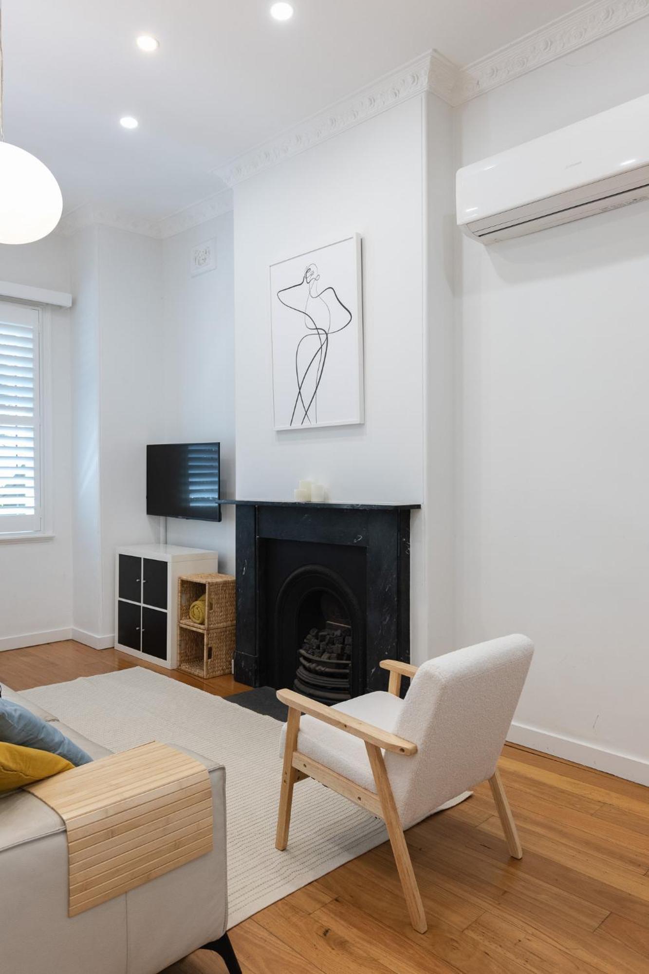 Newtown Terrace House Oasis *